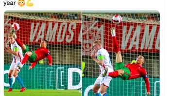 Walau dua golnya semalam adalah penalti, gol satunya spektakuler dengan tendangan salto. Foto: Twitter