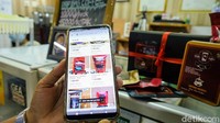 Hotman juga berjualan produk kopi lewat e-commerce. 