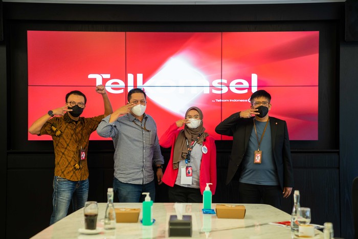 Jadi Dirut Telkomsel Sehari