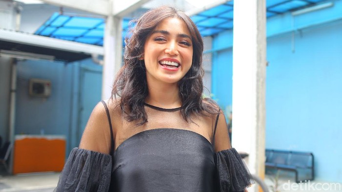 Jessica Iskandar Jessica Iskandar saat ditemui di kawasan Gedung Trans TV.
