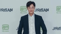 Cho Han Cheul yang kini sedang eksis di Hometown Cha-Cha-Cha memerankan Park Il Hae, pemimpin para ranger. (Foto: dok. iQIYI)