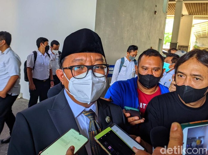 Kepala Dinas Lingkungan Hidup DKI Jakarta Asep Kuswanto.