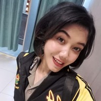 Kinanti Ulfa Aristi baru-baru ini sukses membawa pulang medali emas untuk Jawa Barat dalam cabang olahraga menembak di Pon XX Papua. Atlet itu pun mencuri perhatian netizen karena terungkap meminta bonus dari Ridwan Kamil. Foto: Instagram @q9thi