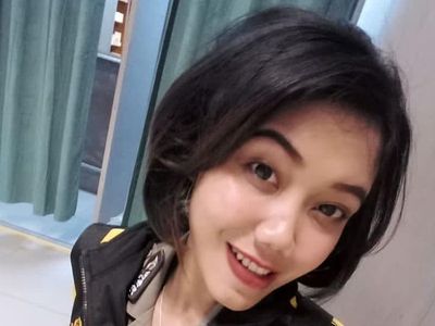 7 Foto Petembak Cantik Raih Emas di PON Papua, Bonusnya Minta Dicarikan Jodoh