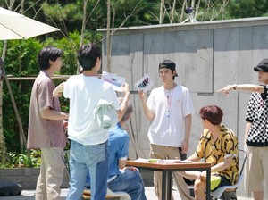 Member NCT 127 Terbagi 2 Kubu, Mana Penjahat vs Penduduk?