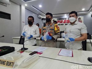 Dua Warga Sukabumi Ditangkap, Terciduk Jual Benur untuk Ekspor