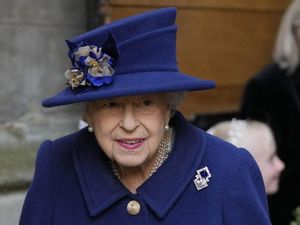 Istana Buckingham Sebut Ratu Elizabeth II Sempat Masuk RS, Ada Apa?