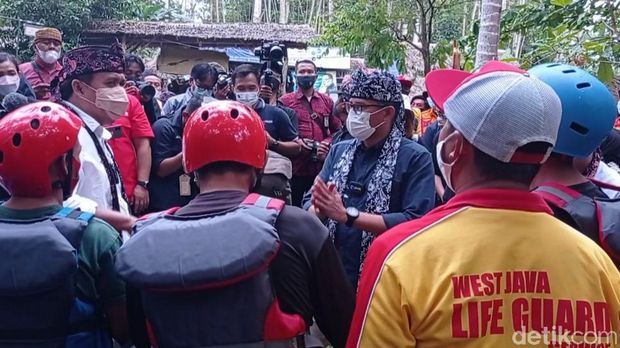 Menparekraf Sandiaga Uno di Pangandaran.