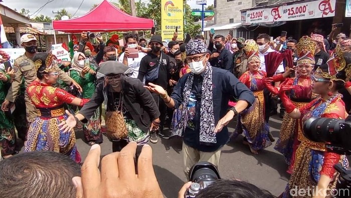 Menparekraf Sandiaga Uno di Pangandaran.