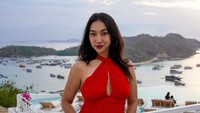 Pemilik lebih dari 575 ribu followers Instagram ini sering memamerkan momennya saat olahraga. Anindita juga terlihat sering traveling untuk mengisi waktu luangnya.