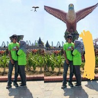 Sekilas tidak ada yang tampak aneh di gambar sebelah kanan. Tapi jika diperhatikan, si bapak ternyata hilang karena dibawa oleh burung yang tadinya cuma patung. Kalau yang sebelah kanan sih definisi nggak mau repot, tinggal dicoret saja gambar si bapak. Foto: LobakMerah dan Facebook/Dak Angah Lailatul