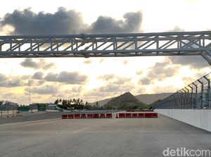 Mulus! Sensasi Merasakan Langsung Sirkuit Mandalika yang Bakal Gelar MotoGP Tahun Depan