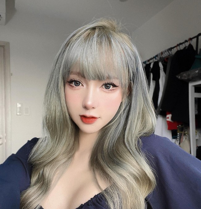 Sebelum mendaftar Miss Universe Vietnam 2021, Mym Tran dikenal sebagai influencer dan model. Dia populer di Facebook dengan jumlah pengikut lebih dari 90 ribu. Foto: Dok. Facebook