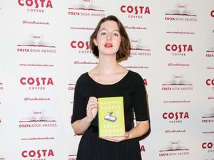 Mengenal Sally Rooney, Novelis yang Boikot Israel