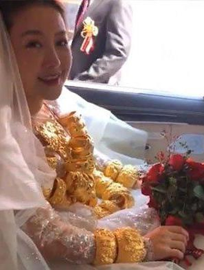 Pernikahan viral di China