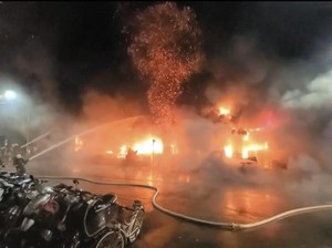 Gedung 13 Lantai Terbakar di Taiwan, 25 Orang Tewas dan Puluhan Luka-luka