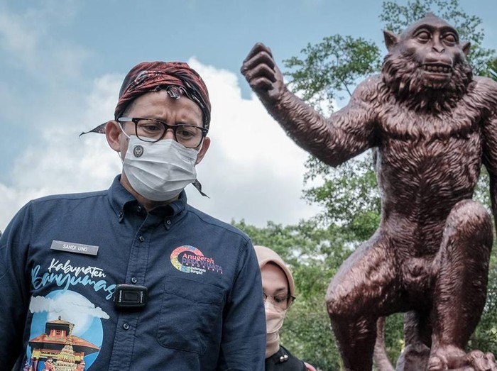 Sandiaga Uno saat menyambangi berbagai desa wisata di Jawa Tengah.