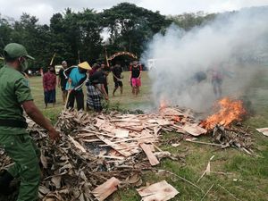 Satpol PP Jatim Gelar Simulasi Tingkatkan Kesiapsiagaan Bencana di Pacitan