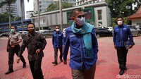 Kuasa hukum Partai Demokrat Heru Widodo menuturkan tujuan diberikannya bukti-bukti penguat itu untuk membentengi aspek hukum dari gugatan tersebut. Sebab, kata Heru, yang mengetahui proses perubahan anggaran dasar adalah Partai Demokrat sendiri.