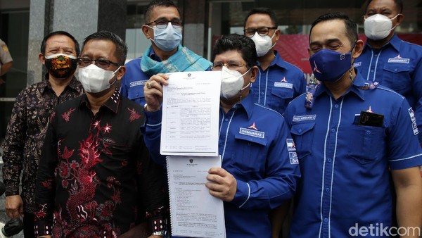 Serahkan Bukti ke Kemenkumham, Demokrat Lawan Gugatan Moeldoko