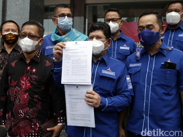 Serahkan Bukti ke Kemenkumham, Demokrat Lawan Gugatan Moeldoko