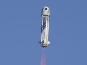 Roket Blue Origin Jatuh Semenit Setelah Lepas Landas