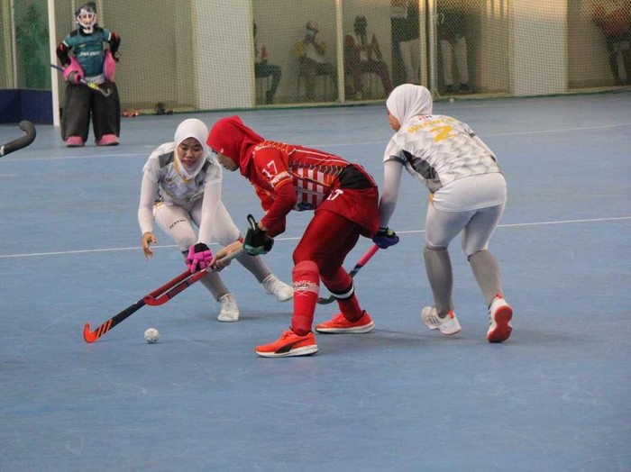 Foto atlet hockey Raisa Martika Tamara yang berhasil mendapatkan medali emas. Foto: Dok. Pribadi Raisa. Foto atlet hockey Raisa Martika Tamara yang berhasil mendapatkan medali emas. Foto: Dok. Pribadi Raisa.