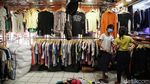 Belanja Baju Bekas Jadi Primadona di Masa Pandemi COVID-19