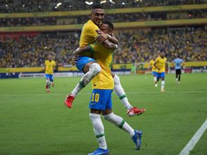 Brasil Vs Uruguay: Selecao Sikat La Celeste 4-1