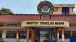 Penampakan Aksi Segel Kampus Usai Izin ITM Dicabut Nadiem