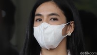 DJ Una membantah perselingkuhan dan KDRT jadi pemicu dirinya gugat cerai. Dia menegaskan masih berkomunikasi baik dengan Irsan Ramadhan termasuk soal anak. Foto: Pahlevi S/detikHOT