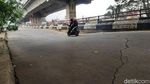 Hati-hati! Jalan Sholeh Iskandar Kota Bogor Amblas
