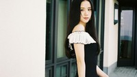Jisoo BLACKPINK, idol Korea ini juga akan segera debut akting bersama aktor tampan Jung Hae In dalam drama berjudul Snowdrop. Foto: Foto: Instagram @sooyaaa__