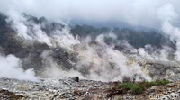 Kawah Ratu merupakan bekas letusan Gunung Salak, yang terjadi pada tahun 1938 atau sekitar 83 tahun yang lalu.