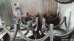Keren! Ban Bekas Disulap Jadi Produk Mebel, Tembus AS-Prancis