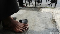 Keluarga pun akhirnya harus dipulangkan ke kampung halaman di Brebes, Jawa Tengah, akibat dampak pandemi Corona yang masih terus terjadi selama hampir 2 tahun ini.