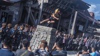 Warga Desa Bawotaluo yang ada di Kepulauan Nias itu juga sangat mendukung program pemerintah pusat, untuk mempromosikan budaya daerah yang selama ini masih banyak belum diketahui secara luas.