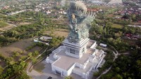 Sedikitnya ada enam jenis penerbangan helikopter di aplikasi Trevo yang dapat dinikmati wisatawan, diantaranya tur pantai-pantai Bali, tur ke pulau Nusa Penida, tur Bukit Peninsula, dan tur gunung vulkanik dan candi-candi.