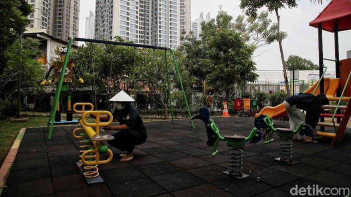 Saat ini pihak pengelola RPTRA Sunter Muara di Sunter Agung telah melakukan persiapan jelang dibukanya kawasan tersebut.