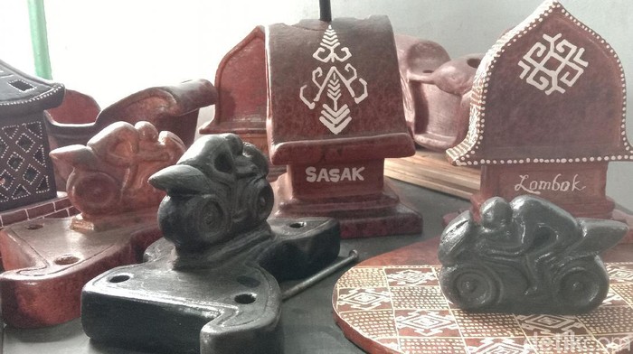 merchandise mandalika