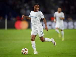 Raheem Sterling Tertarik Main di Luar Inggris