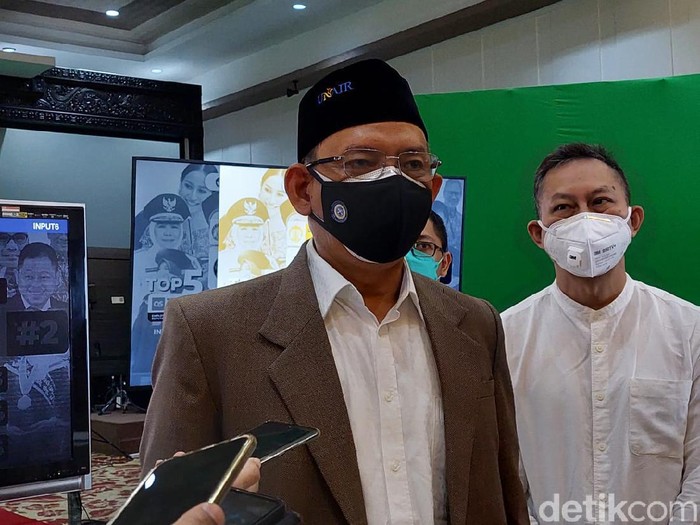 Rektor Unair Prof M Nasih mengatakan, pihaknya akan segera menyampaikan laporan uji praklinis tahap dua ke BPOM. Kemudian BPOM akan evaluasi untuk uji klinis.