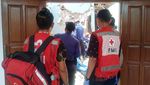 Potret Rumah Tertimpa Crane di Depok, Ada Bocah Tertimbun