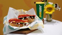 Subway kini siap menyambut pengunjung dari Senin hingga Minggu, pukul 07.00 – 21.00. Setelah Citos, lokasinya juga menyusul di Tangerang, Bandung, Surabaya, hingga Semarang. Foto: Subway Indonesia