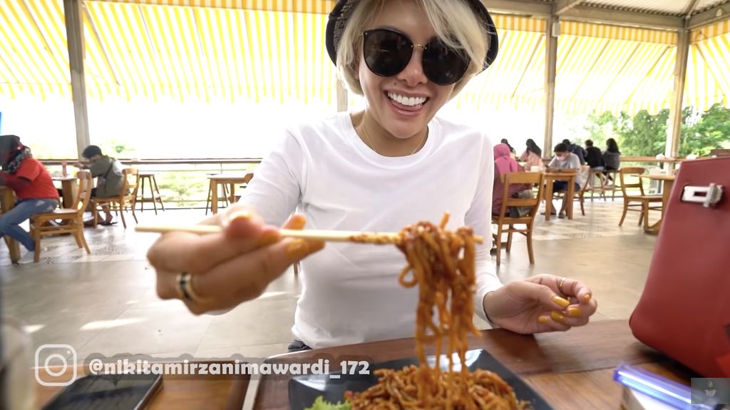 5 Rekomendasi Mie Ayam Enak dari Nikita Mirzani