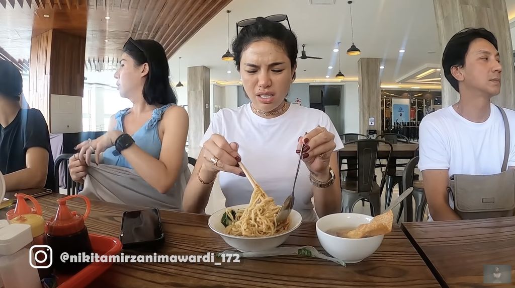 5 Rekomendasi Mie Ayam Enak dari Nikita Mirzani