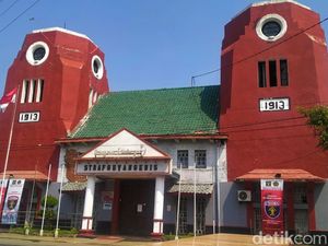 Ikonik! Menara Kembar di Kota Pekalongan Ini Usianya Seabad Lebih