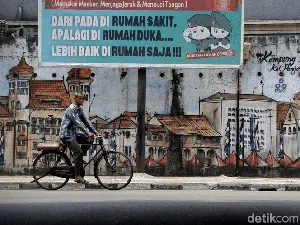 Lika-liku Ojek Sepeda Ontel di Sudut Jakarta