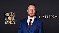 Kisah cinta Hande Ercel dan Kerem Bursin terbilang penuh liku. Setelah putus cinta dari Murat Dalkilic, mereka akhirnya berpacaran.  Foto: Kerem Bursin/ Instagram