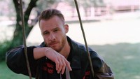 Mereka direncanakan segera menikah dalam waktu dekat.  Foto: Kerem Bursin/ Instagram